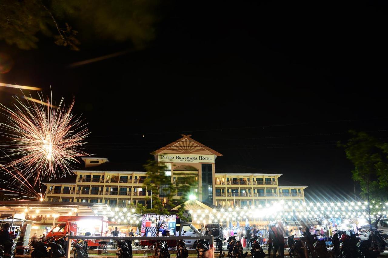 Putra Brasmana Hotel Kuala Perlis Exterior foto