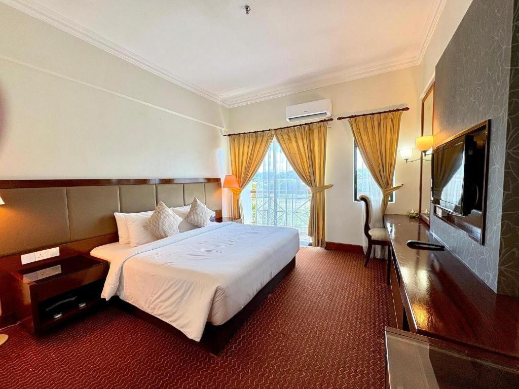 Putra Brasmana Hotel Kuala Perlis Exterior foto